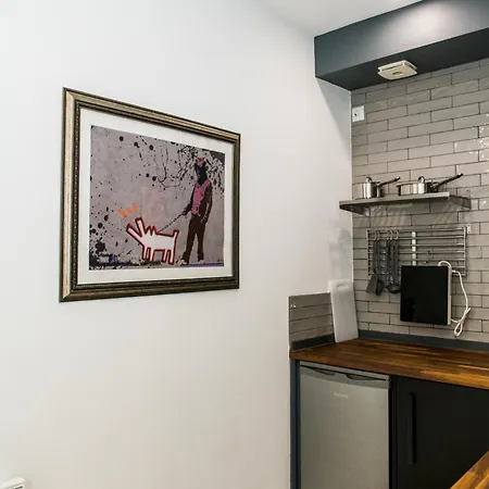 Nu Eleven Affittacamere 4*